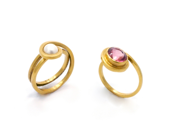 6. Lockenring / 18 carat Gold / weiße Süßwasserperle / Lockenring / 21 carat Gold / pink Turmalin